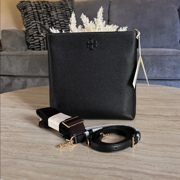 NWT , Tory Burch thea swingpack Black Crossbody Bag with Gold Accents - Picture 2 of 12